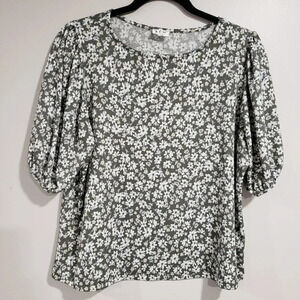 (1)A.C.W  Ardene Contemporary Wear Green Floral Womans Top size L